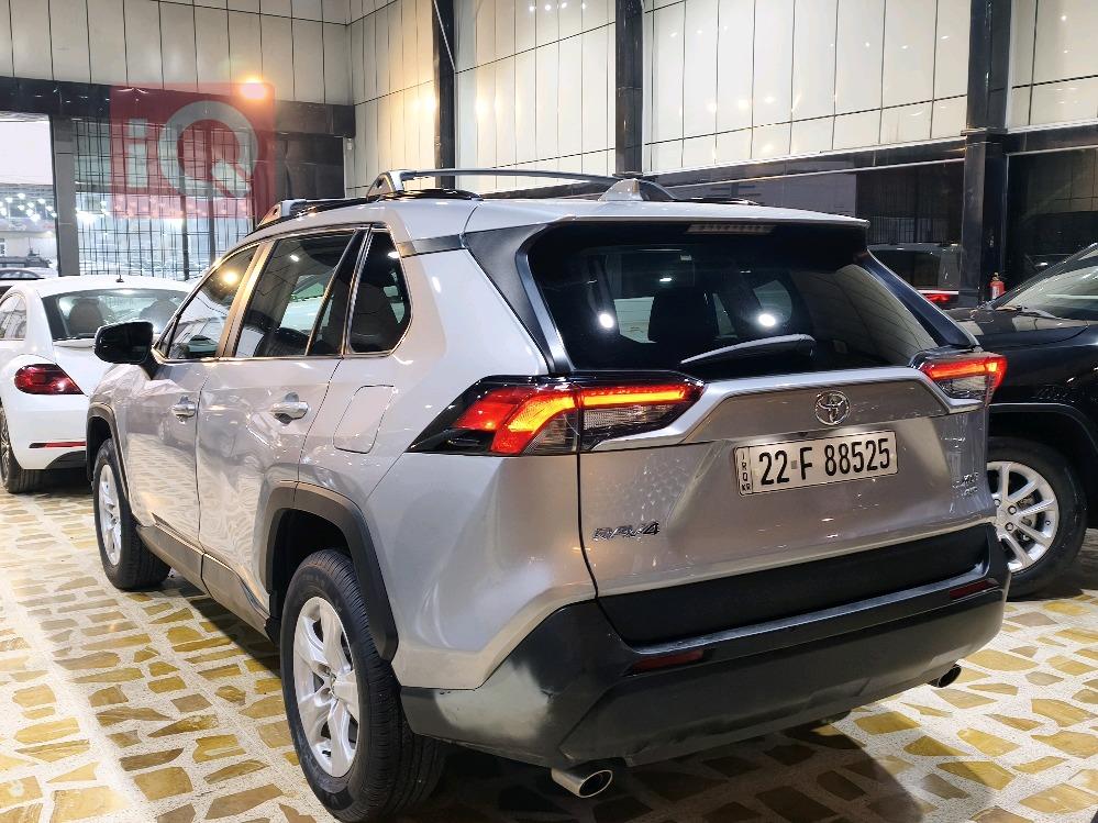 تويوتا راف 4